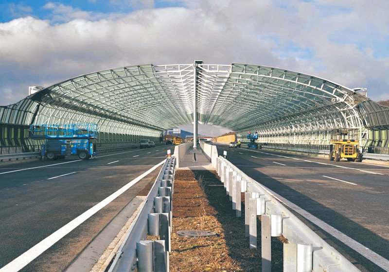 Motorway railings