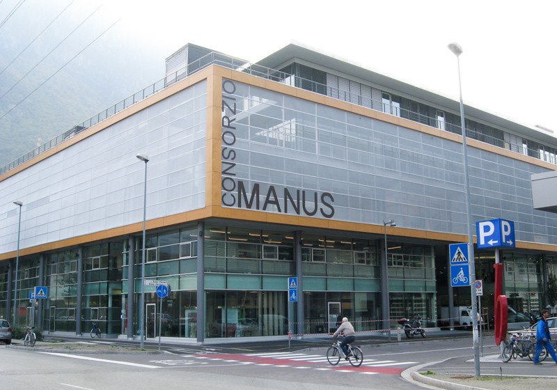 Consorzio Manus facade cladding