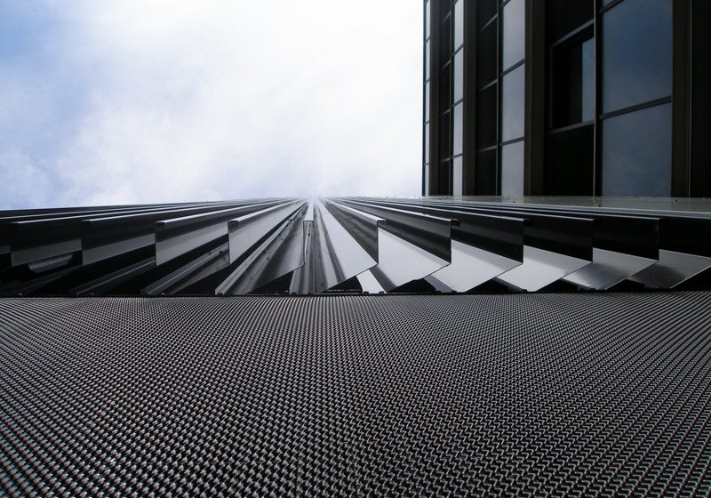 Headquarter facade cladding